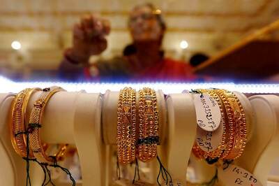 How Online Market is Gently Killing Dhanteras Business of Local Sellers