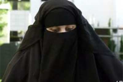 Veils up at UK airports for ID check