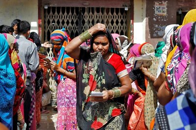 Covid-19 Crisis: Does ICMR Report on Random Test Among Patients with Respiratory Trouble Hint at Community Transmission?