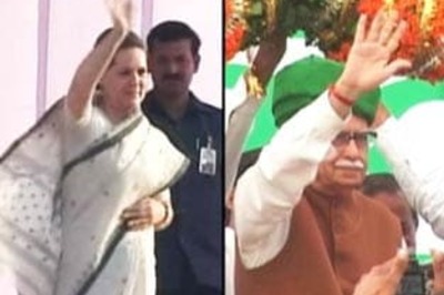 Sonia takes on Advani, calls him slave of RSS