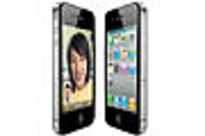 Apple faces music on iPhone flaw, recall unlikely