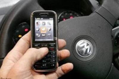 Govt may refer Blackberry issue to Telecom Commission