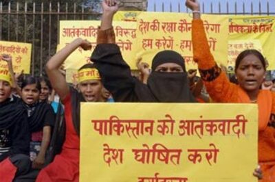 Pakistan warns India, says surgical strike is war