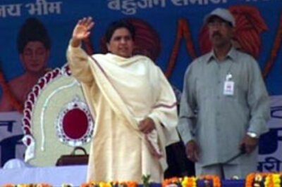 Mayawati has an edge in UP: Poll