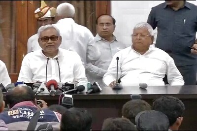 Stage set for Bihar elections, JDU, RJD to contest on 100 seats each, Congress to fight on 40 seats