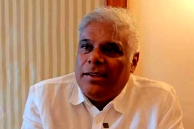 Ashish Vidyarthi FINALLY Opens Up On Divorce from First Wife Piloo, Says 'We Tried Our Best But...'