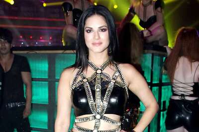 Never Wanted to Re-visit Those Memories: When Sunny Leone Broke Down During Her Biopic Filming
