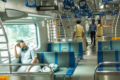 In A First, Daily Passenger Count on Western Railway’s Mumbai AC Train Services Crosses 1 Lakh Mark