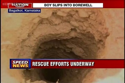Karnataka: Efforts on to rescue 6-year-old boy trapped in borewell in Bagalkot
