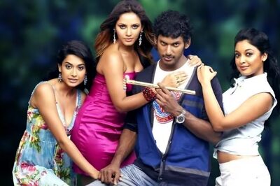 Tanushree Dutta's Pics From 2010 Tamil Film Theeradha Vilaiyattu Pillai Viral