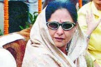 Bachchan begins RS comeback