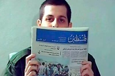 Israel frees 20 Palestinian women to gain soldier's video