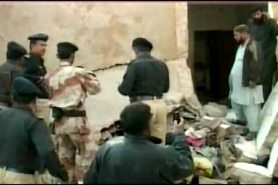 41 dead in suicide bombings in Lahore shrine