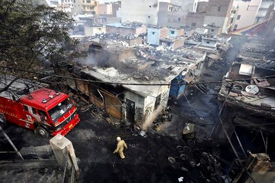 Muslim BJP Leader's House Set Ablaze by Mob During Communal Riots in Delhi