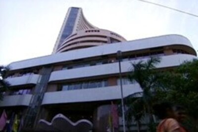 Markets choppy; Nifty hovering @ 2800