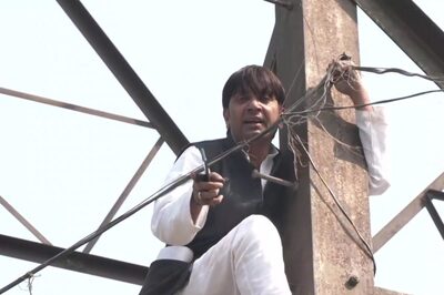 WATCH | Disgruntled Ex-AAP Leader Climbs Tower After Not Being Given Ticket to MCD Polls