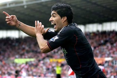 Suarez insists he will stay at Liverpool