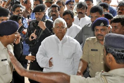 Jharkhand Cops Inspect 'Jailed' Lalu Prasad's Hosp Ward After Video Raises Eyebrows; RJD Says 'Following Rule Strictly'