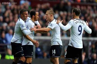 Townsend, Soldado give Tottenham 2-0 win over Villa