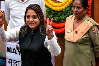 Identify Areas With Frequent Waterlogging During Monsoon Says Delhi Mayor Shelly Oberoi