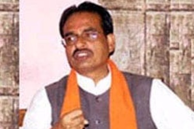 Madhya Pradesh: BJP retains power, Cong loses