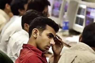 Mkts fall, investors shifting options