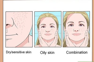 How to Cover Freckles With Makeup