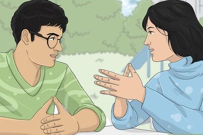 What Do Blue Feathers Symbolize? Spiritual & Cultural Meanings