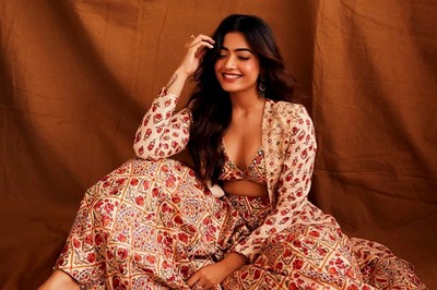 Rashmika Mandanna Blushes, Signs Fan's T-Shirt; Internet Loves Her Smile