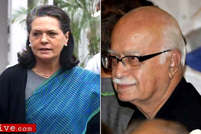 Congress, BJP refuse to name donors in RTI reply