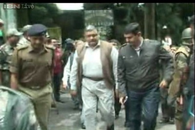 Gorkhaland protests: Home Secretary forced to walk with GJM activists