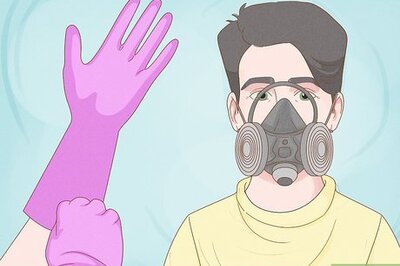 How to Apply Diatomaceous Earth Outdoors