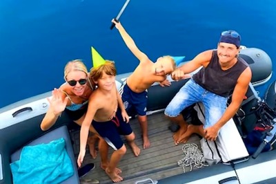 British Couple Leaves Jobs To Sail Out Life On Yacht With Children
