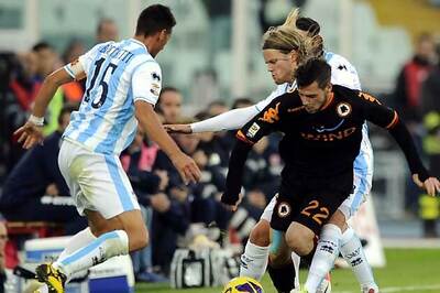 Serie A: Roma win 1-0 at Pescara on coach Zeman's return