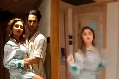 Rashami Desai, Umar Riaz Burn Up Internet With Sizzling Dance on Samantha's 'Oo Antava'; Watch
